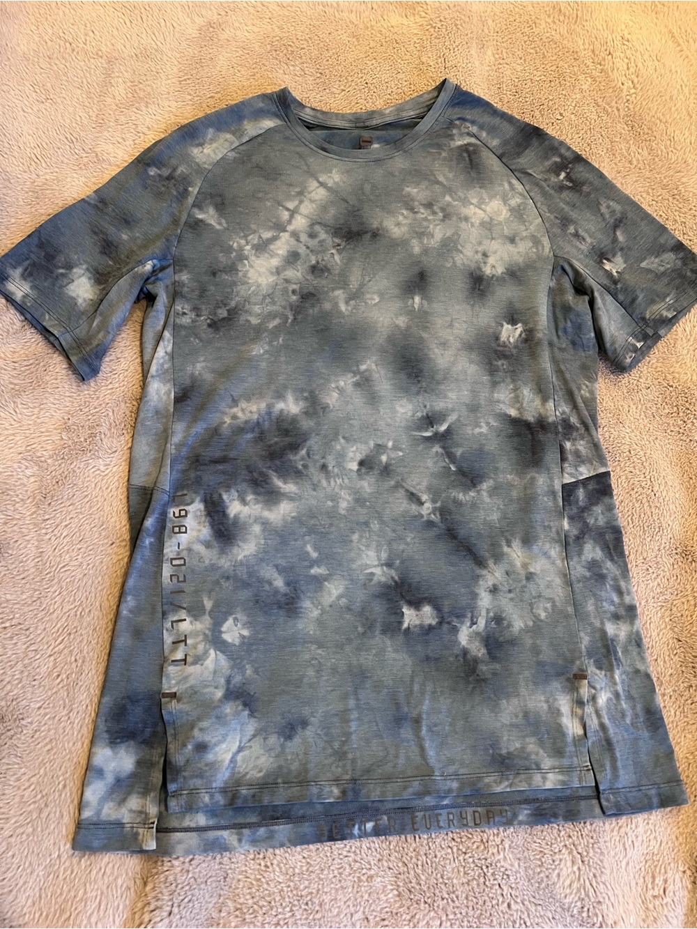 Lululemon Men's Athletic Fit Stretch Jersey Tie-Dye Crew Neck Tee Blue Gray M